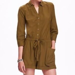 Old Navy Utility Romper in Gathering Moss Green
